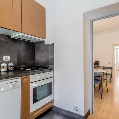 Bbhome Comfort Apartment Near Colosseum Roma Exterior foto