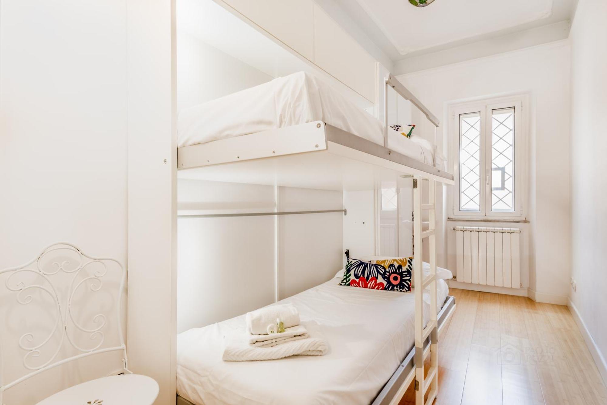 Bbhome Comfort Apartment Near Colosseum Roma Exterior foto
